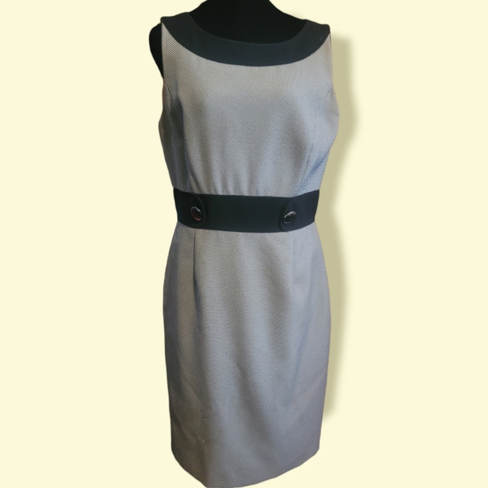 Tahari Arthur S. Levine Black and White Sheath Dress Size 8